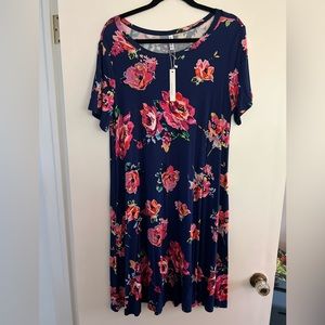 NWT women’s colorful dress